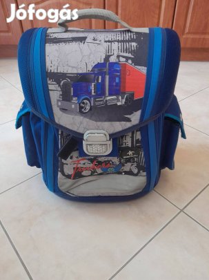 Belmil Air Anatomic System iskolatáska merevfalú