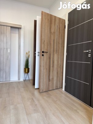 Beltéri ajtó tokkal pár nap alatt