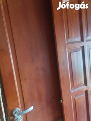 Beltéri ajtók Borovi fenyő ből