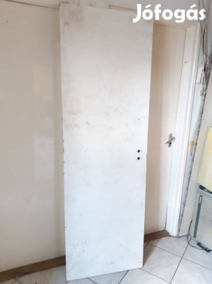 Beltéri ajtólap 62x202cm teli falcos balos jobbos