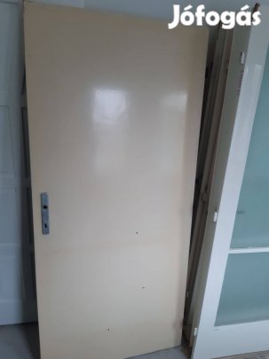 Beltéri ajtólap 87x195cm teli falcos jobbos