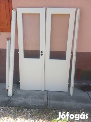 Beltéri üveges ajtók