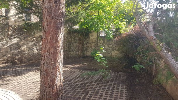 Belvárosi 430 m2 Ingatlan 500 m2 Telken