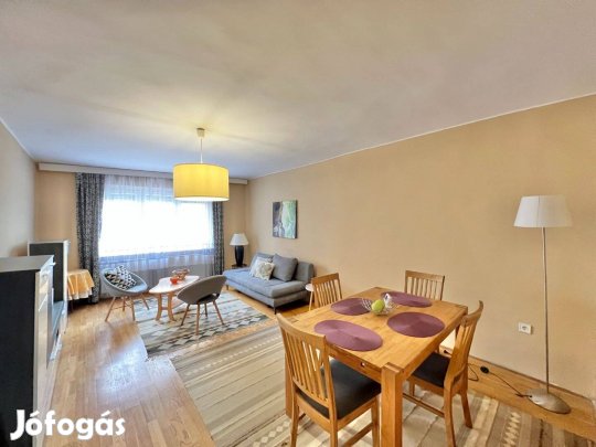 Belvárosi Erkélyes Lakás Kiadó