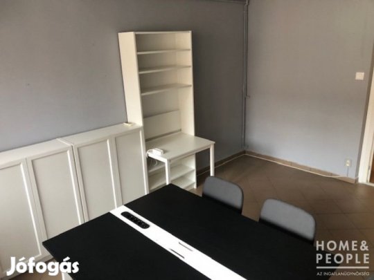 Belvárosi erkélyes iroda eladó! - Szeged
