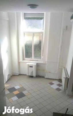 Belvárosi lakás eladó Szegeden kivételes elhelyezkedéssel