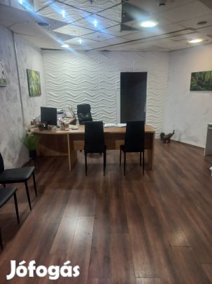 Belvárosi üzlethelyiség iroda eladó