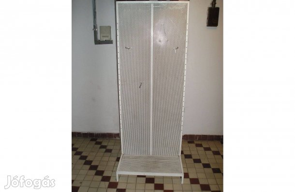 Bemutatófal fémből (állvány) - 190 x 75 x 41 cm