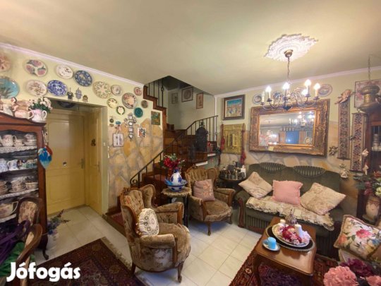 Benczúr tér közelében, kb.104 nm, erkélyes, Földszinti lakás eladó!