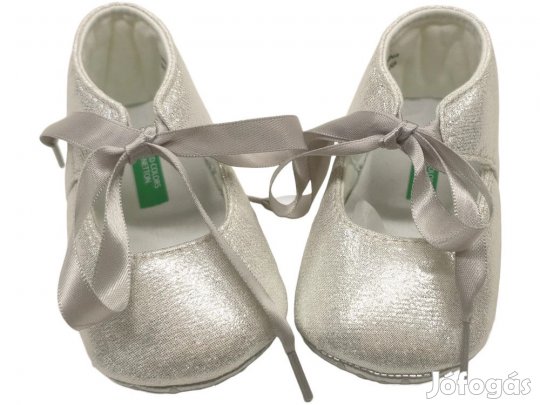 Benetton Új (címkés) Lány Kocsicipő (EU 17)