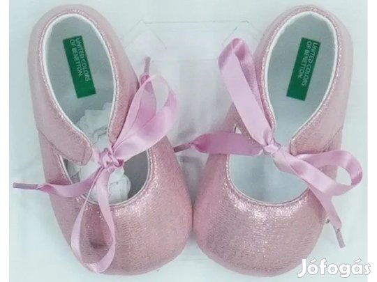 Benetton Új (címkés) Lány Kocsicipő (EU 19)