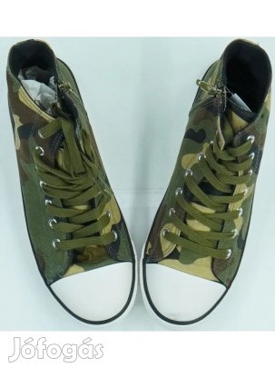 Benetton Új (címkés) Uniszex (gyerek) Tornacipő (EU 40)