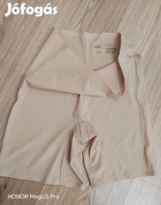 Benotti lázervágott női alsó S-M