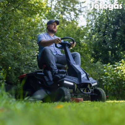 Benzines önindítós Fűnyíró traktor Scheppach MR 225-61