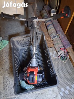 Benzinmotoros fűkasza eladó!