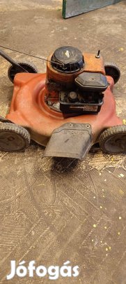 Benzinmotoros fűnyíró eladó