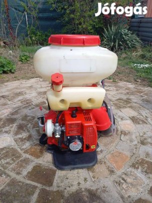 Benzinmotoros háti permetezőgép