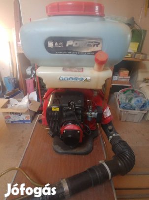 Benzinmotoros permetező