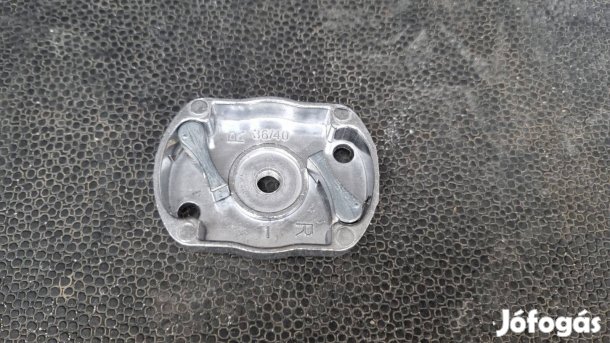 Berántó közvetítő benzinmotoros fűkaszákhoz, fűkasza tartozék