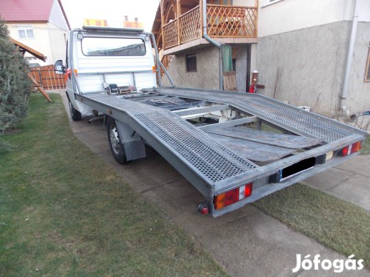 Bérelhető Autószállító, Autómentő