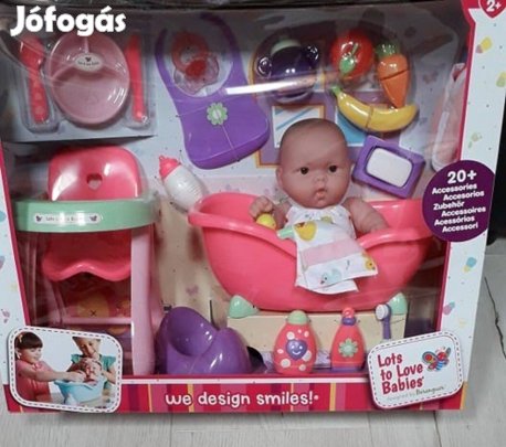 Berenguer baba sok-sok kiegészítővel