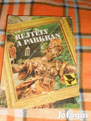 Berényi József: Rejtély a parkban (8152)