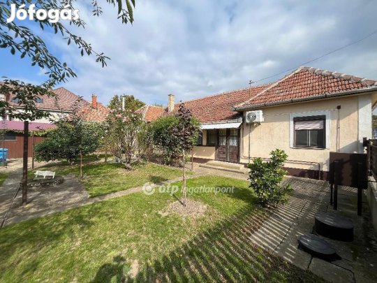 Berettyóújfalui 106 nm-es ház eladó