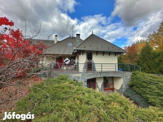 Beretvás köz térségében: elegancia, tér és harmónia egyben!