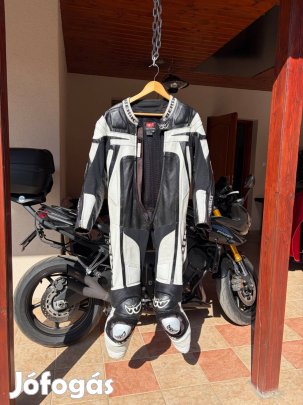 Berik 50-es motoros bőrruha