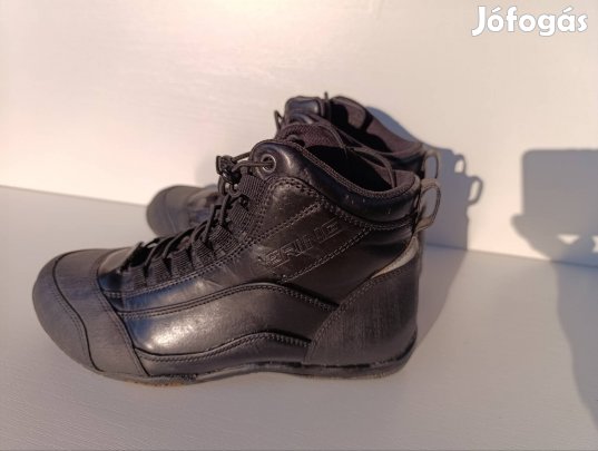 Bering Adventure Evo motoros cipő 38