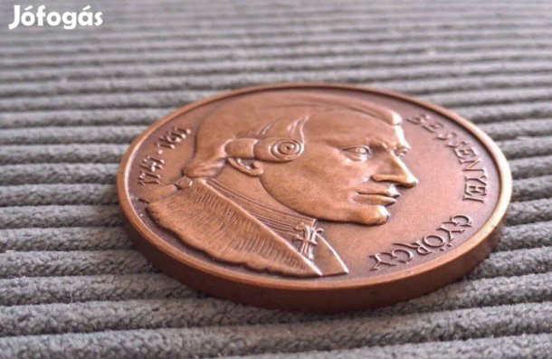 Bessenyei György Gimnázium emlék plakett