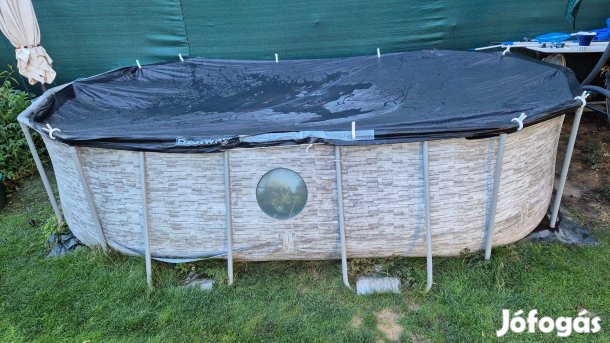 Bestway Karpathos Vista ovális fémvázas medence ablakkal 427x250x100cm