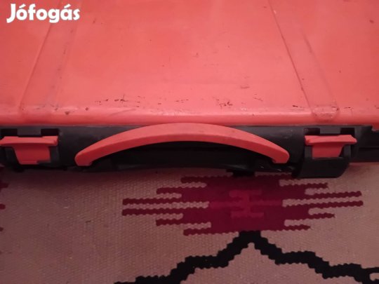 Beta dugókulcs készlet 17 db. 6 pontos dugókulccsal és 5 kiegészítővel