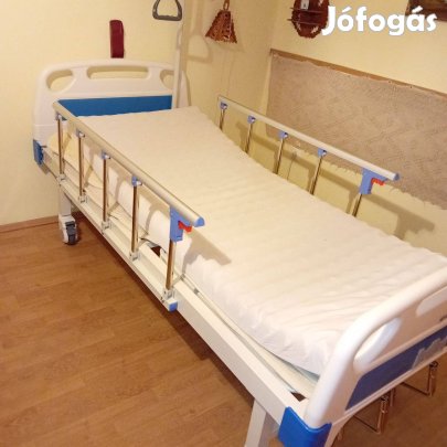 Betegágy Eladó Unizdrav gördíthető mechanikus pozicionáló ágy