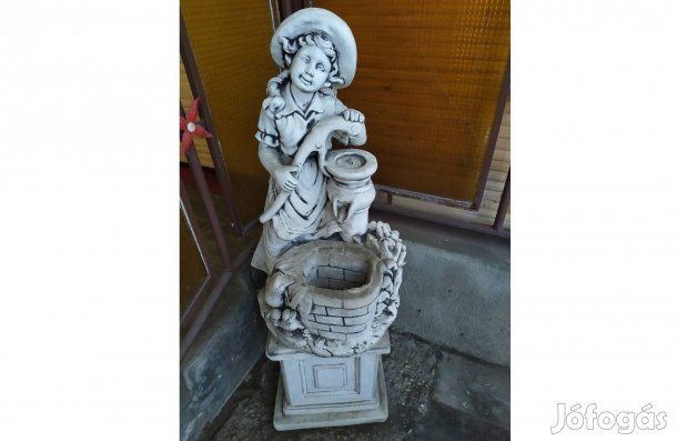 Beton kerti dekoráció, kerti díszkút kerti figura