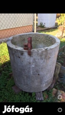 Betonkád eladó 200 literes