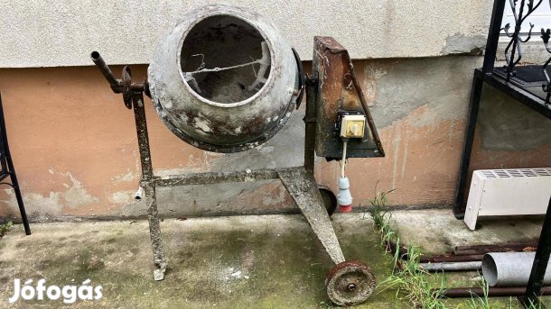 Betonkeverő eladó Győrben 380 V-os 48000 Ft kipróbálható állapotban