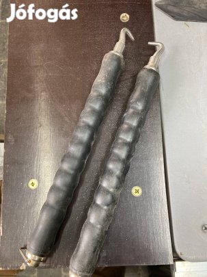 Betonvas drótkötöző.