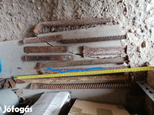 Betonvéső 7 féle,Kovácsolt vas Vas ,jó állapotban szett ár
