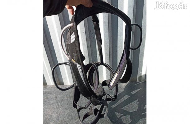 Beülő mászáshoz nagyon sokoldalú beülő, amely könnyen használható M es