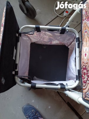 Bevásárló kis kocsi ülőkével 