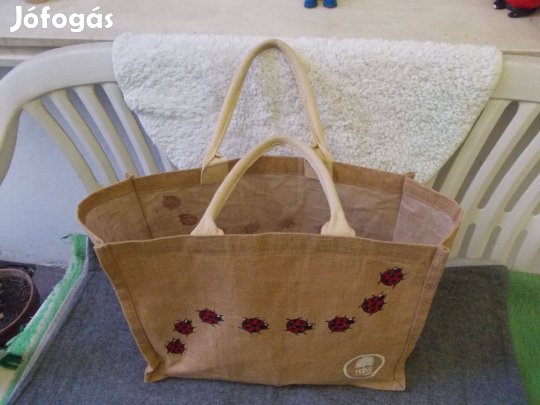 Bevásárló táskák egyben/a