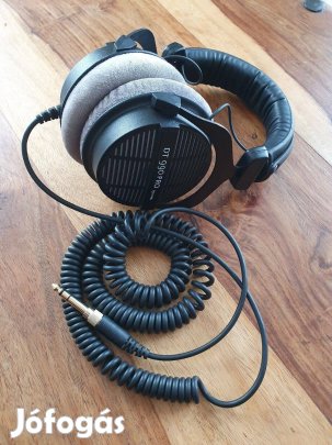 Beyerdynamic DT 990 Pro 250 ohm stúdió fejhallgató
