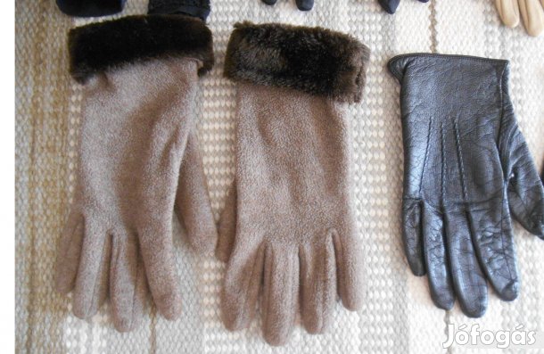 Bézs női thermo, szőrmés kesztyű 8-as