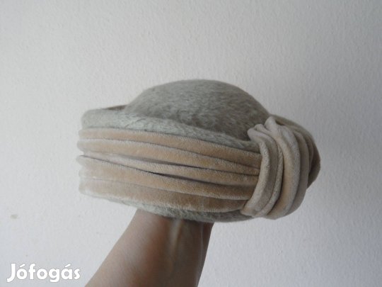 Bézs színű egyedi női kalap ( 57/58-as )