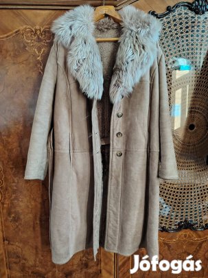 Bézs színű hosszú női bunda