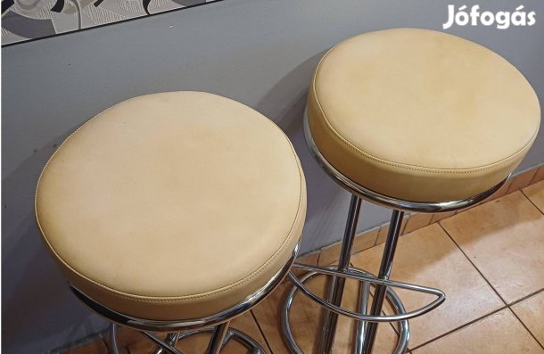 Bézs zéta bárszék