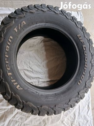 Bfgoodrich terep 4 évszakos 285/60 R18 118 S TL