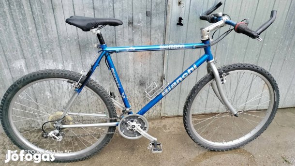 Bianchi 26" 21 sebességes könnyű cr-mo vázas MTB kerékpár