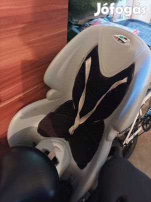 Bicikli gyerekülés 